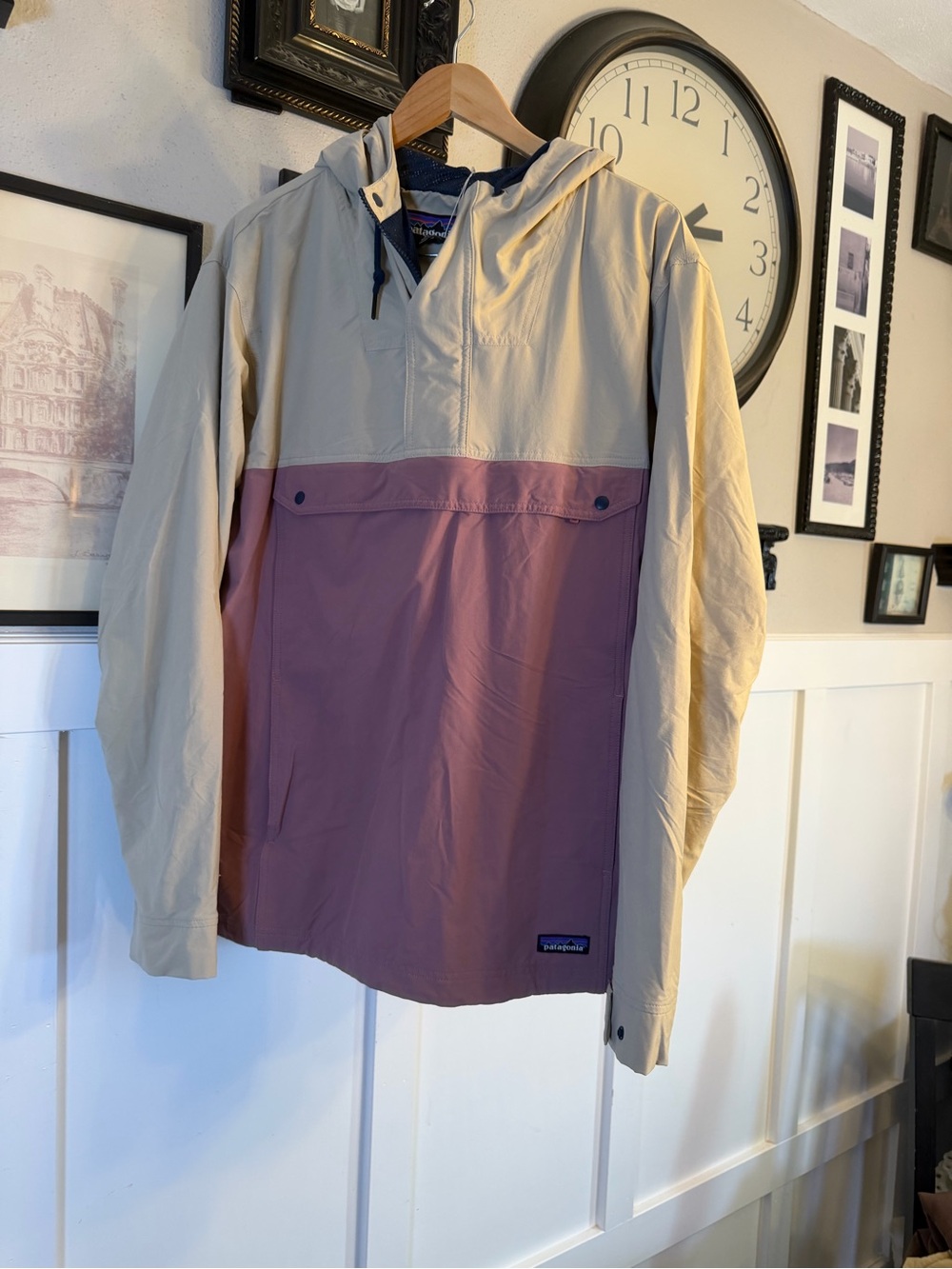 Patagonia Two-Tone Hooded Anorak - Beige & Mauve XL k443